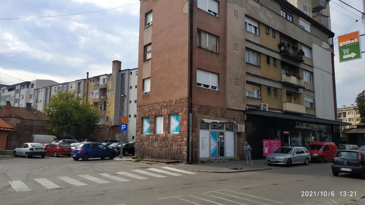 Apartman Rada Pirot Exterior foto